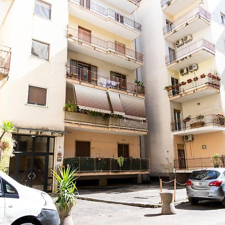 Aep House Pompei Apartment Bagian luar foto