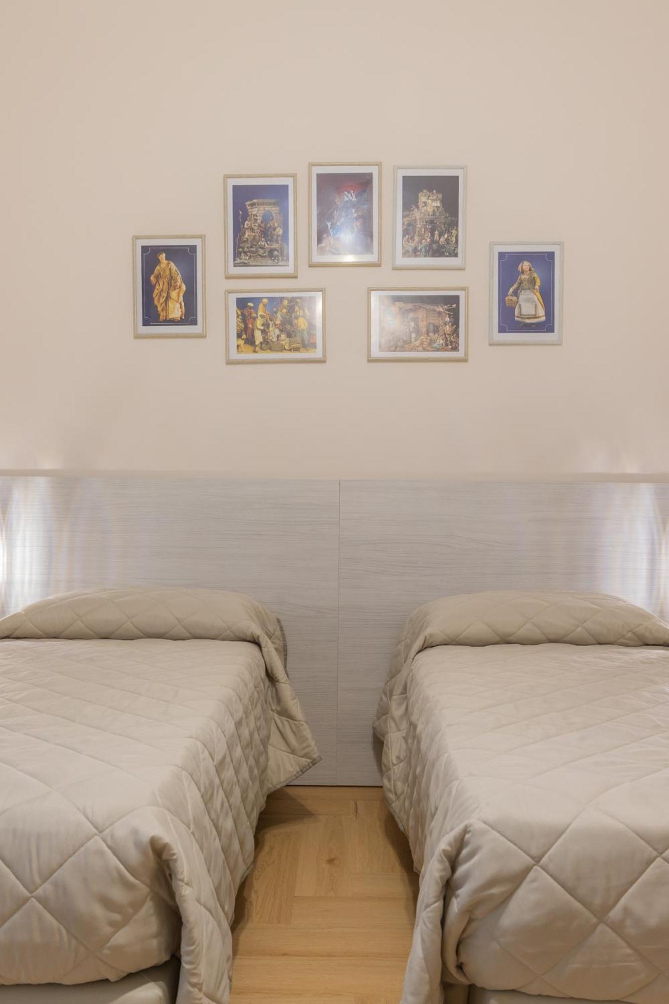 Aep House Pompei Apartment Bagian luar foto