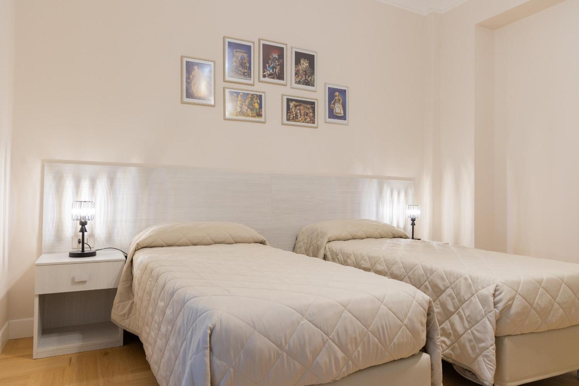 Aep House Pompei Apartment Bagian luar foto